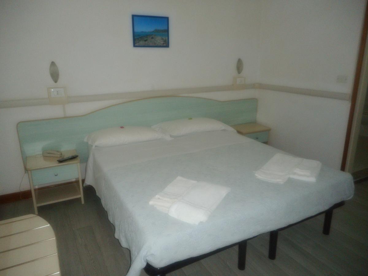 Hotel Carol Cesenatico Ngoại thất bức ảnh