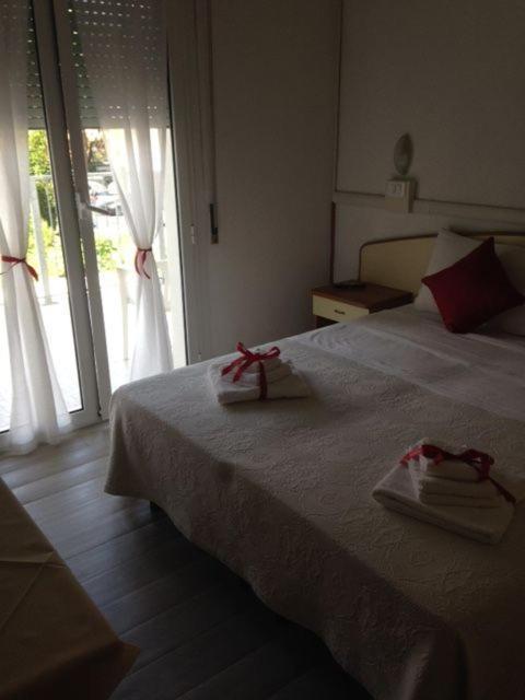 Hotel Carol Cesenatico Ngoại thất bức ảnh