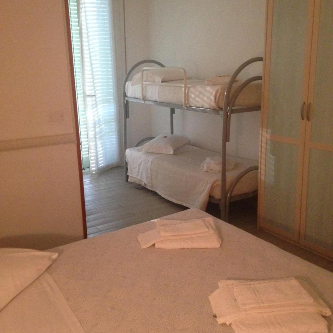 Hotel Carol Cesenatico Ngoại thất bức ảnh
