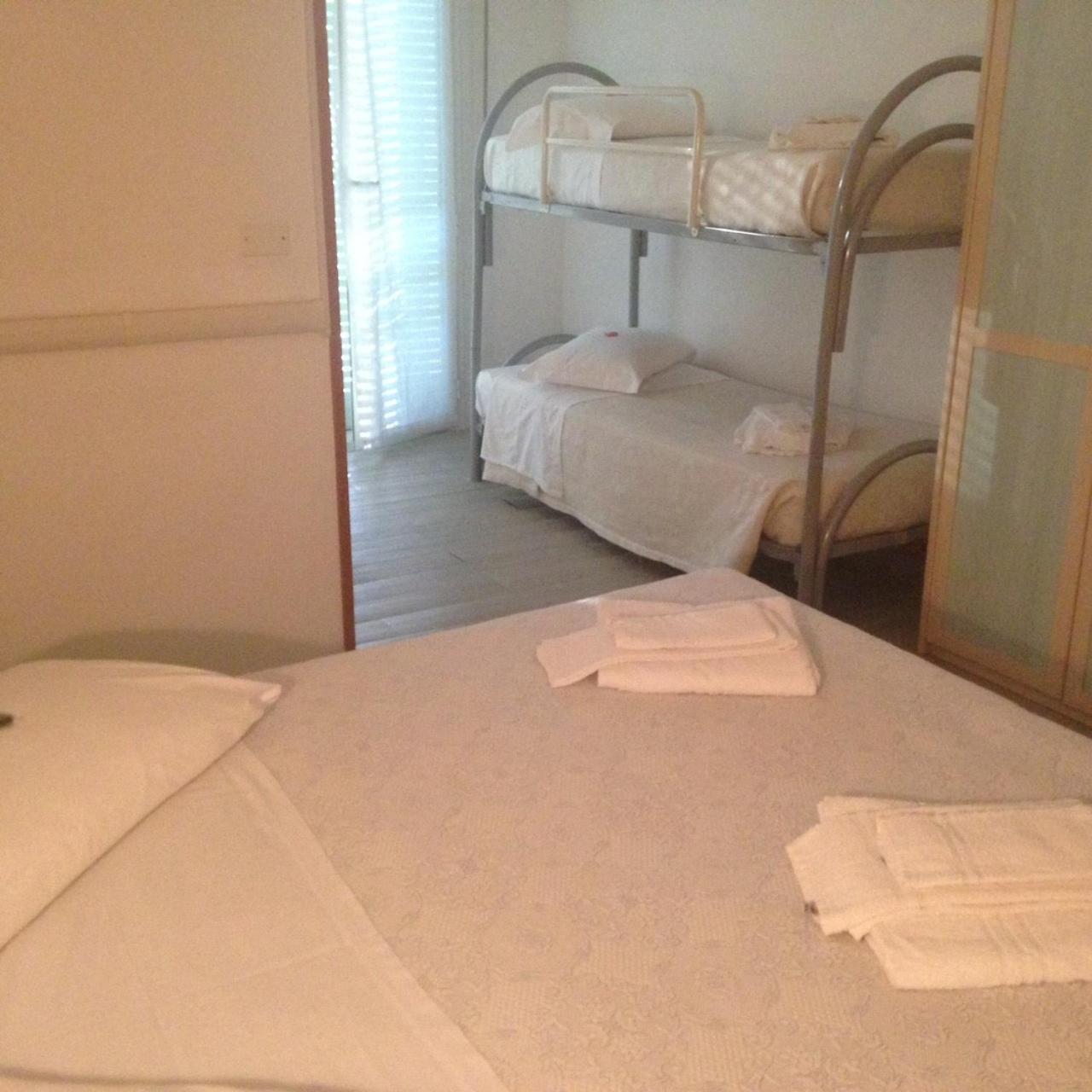 Hotel Carol Cesenatico Ngoại thất bức ảnh